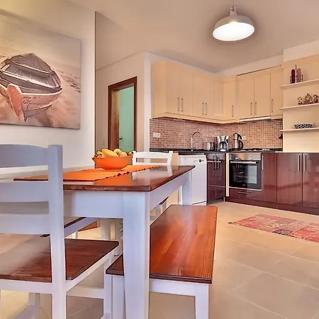 Apartament Kasinn Turuncu *