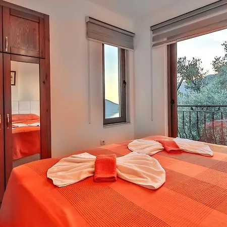 Kasinn Turuncu Apartament