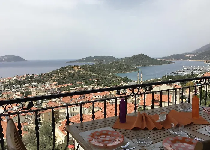 Kasinn Turuncu Κας